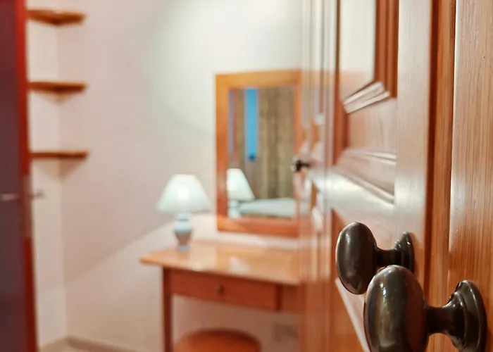 Portomaso Seaview Апартаменты *