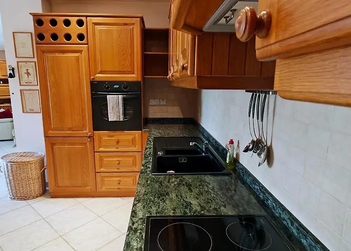 Апартаменты Portomaso Seaview